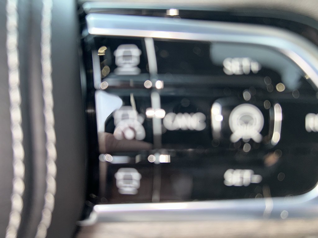 New 2024 Jeep Grand Cherokee Overland w/ Advanced Protech Group III AWD/4WD image 18
