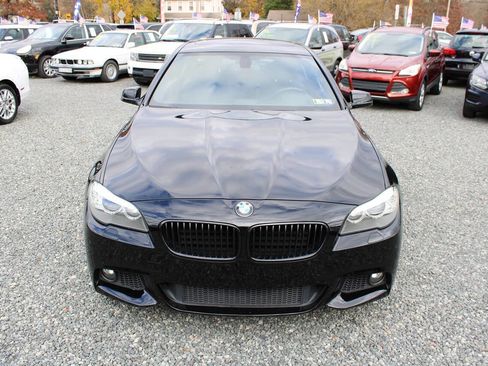 Used 2011 BMW 550i xDrive Sedan image 3