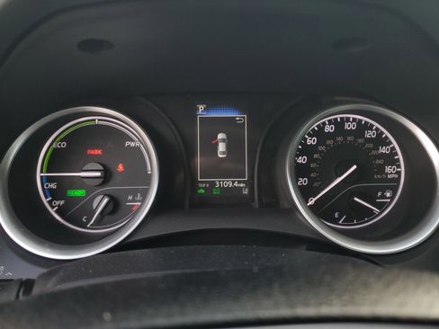 Used 2023 Toyota Camry LE image 33