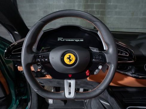Used 2023 Ferrari Purosangue image 12