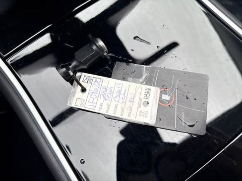 Used 2018 Tesla Model 3 Long Range image 29