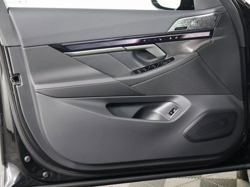 New 2026 BMW i5 eDrive40 w/ Executive Package image 7