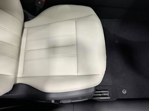 New 2025 Audi Q5 Premium image 19