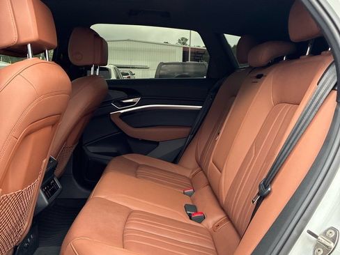 Used 2019 Audi e-tron Premium Plus AWD/4WD image 14