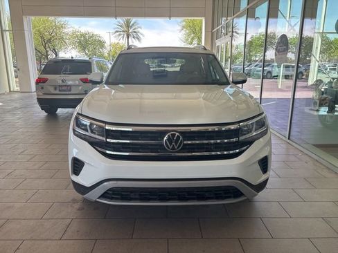 Used 2022 Volkswagen Atlas SE w/ Panoramic Sunroof Package FWD image 9