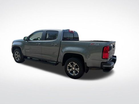Used 2020 Chevrolet Colorado Z71 AWD/4WD image 3