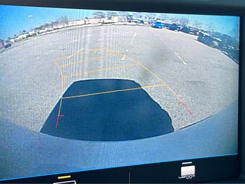 Used 2022 Chevrolet Silverado 1500 LT image 27