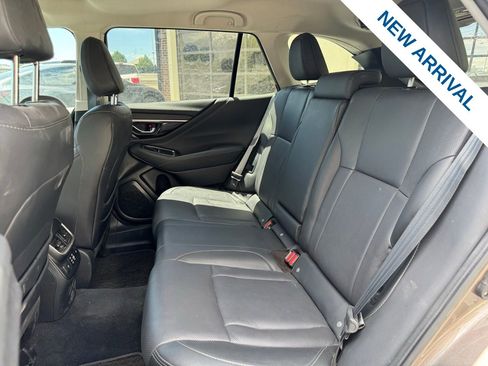 Used 2024 Subaru Outback Limited w/ Popular Package #2 AWD/4WD image 14