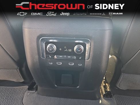 Used 2023 GMC Yukon XL Denali w/ Advanced Technology Package AWD/4WD image 36