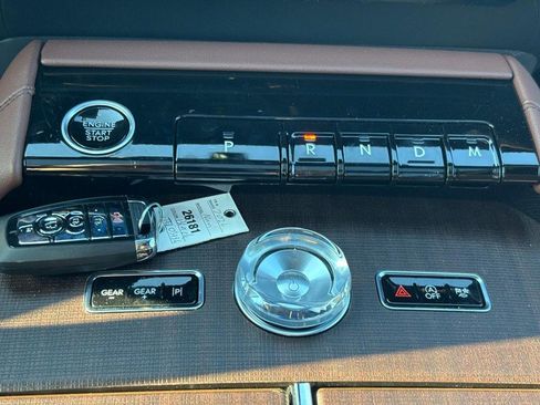 New 2026 Lincoln Navigator L Reserve image 25