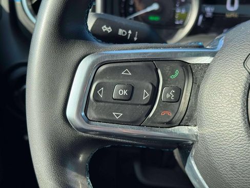 Used 2024 Jeep Wrangler High Altitude AWD/4WD image 23