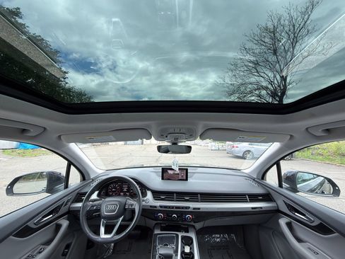 Used 2019 Audi Q7 2.0T Premium w/ Cold Weather Package AWD/4WD image 30