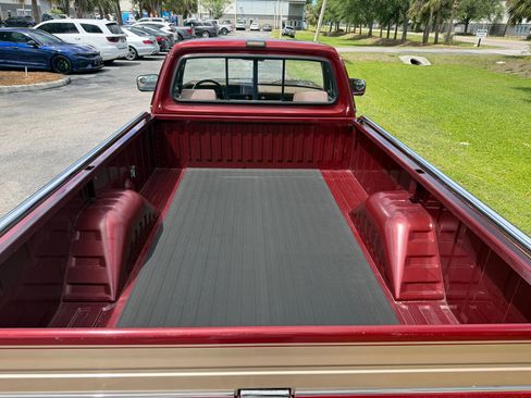 Used 1992 Dodge D/W Truck 150 image 9