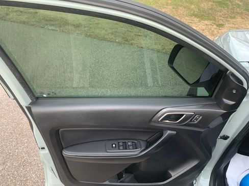 Used 2021 Ford Ranger Lariat w/ Equipment Group 501A High image 12