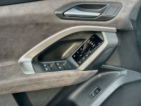 Certified 2025 Audi SQ5 Premium Plus AWD/4WD image 20