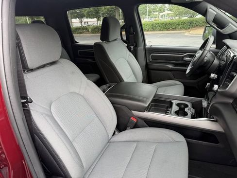 Used 2024 RAM 1500 Big Horn RWD image 32