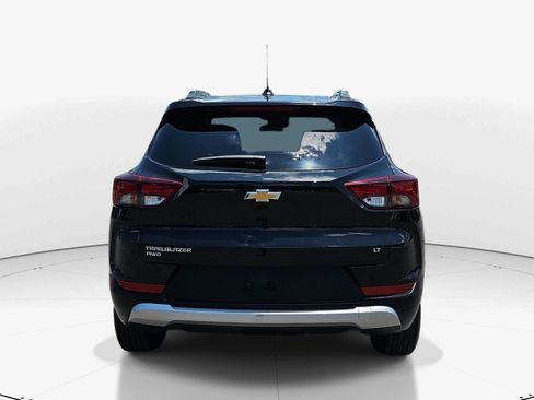 Used 2025 Chevrolet TrailBlazer LT AWD/4WD image 5