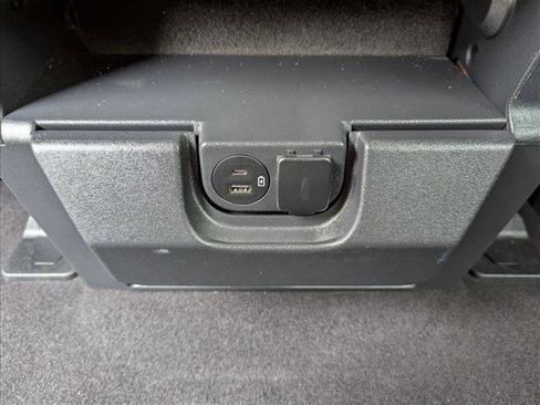 Used 2023 Ford F150 XLT image 16