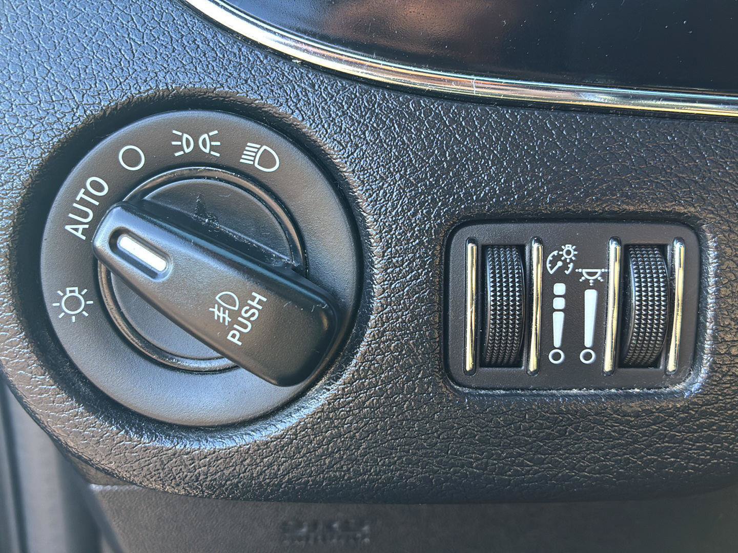 Used 2018 Dodge Grand Caravan GT FWD image 14