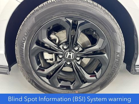 Used 2025 Honda Accord SE image 16