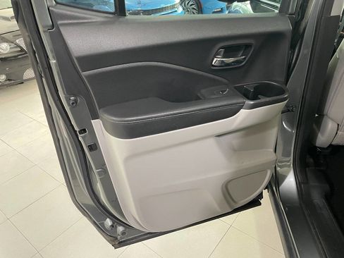 Used 2017 Honda Ridgeline RTL-T image 18