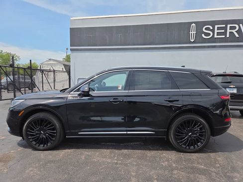 Used 2022 Lincoln Corsair Reserve w/ Equipment Group 201A AWD/4WD image 8