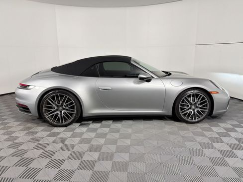 Certified 2022 Porsche 911 Carrera image 33