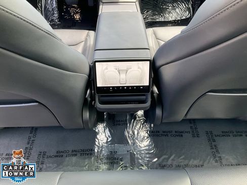 Used 2025 Tesla Model 3 Long Range RWD image 37
