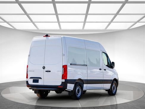 New 2025 Mercedes-Benz Sprinter 2500 image 4
