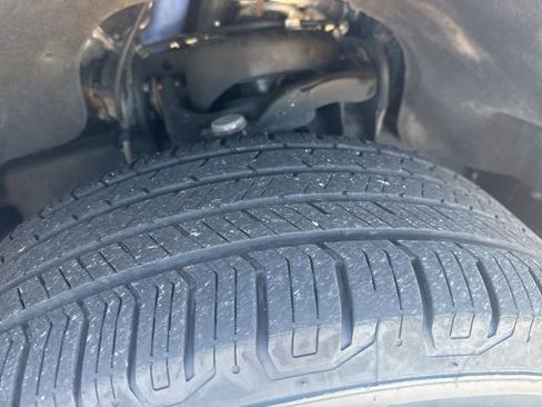 Used 2019 Ford F150 Lariat w/ Equipment Group 502A Luxury image 10