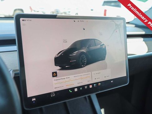 Used 2022 Tesla Model Y Long Range AWD/4WD image 18