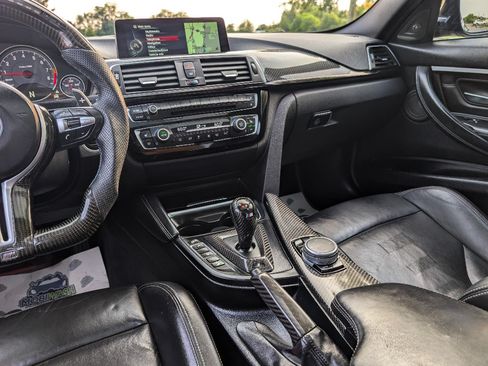 Used 2016 BMW M3 RWD image 24