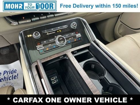 Used 2019 Lincoln Navigator Reserve image 18