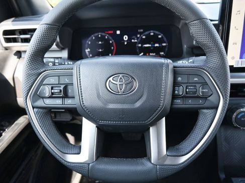 New 2026 Toyota Tacoma TRD Off-Road AWD/4WD image 16
