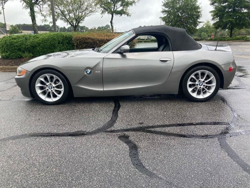 Used 2003 BMW Z4 2.5i RWD image 2