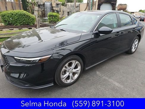 Certified 2025 Honda Accord LX image 7