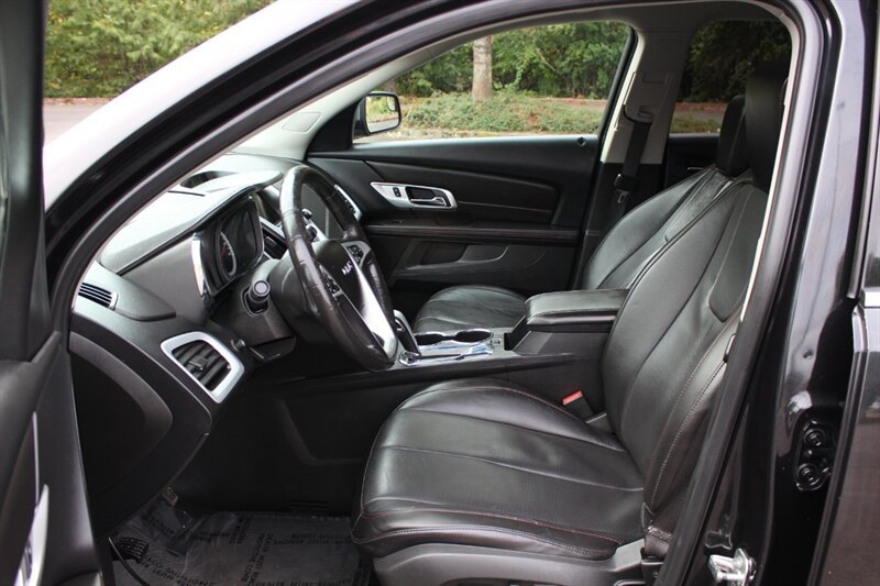 Used 2014 GMC Terrain SLT w/ Chrome Appearance Package AWD/4WD image 10