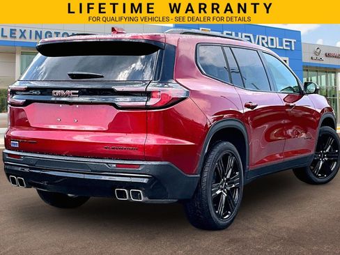 Used 2025 GMC Acadia Elevation w/ Elevation Premium Package AWD/4WD image 13
