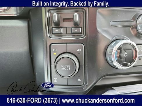 New 2025 Ford F350 Lariat w/ Black Appearance Package image 25