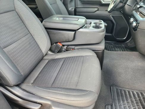 Used 2023 GMC Sierra 1500 Elevation image 14