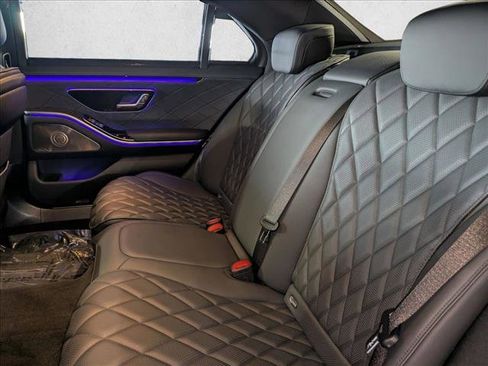 Used 2023 Mercedes-Benz S 580 4MATIC Sedan image 19