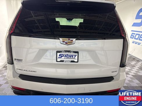 Used 2024 Cadillac Escalade Sport image 9