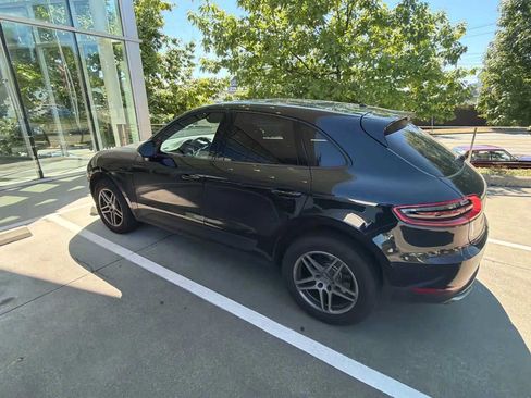 Used 2017 Porsche Macan AWD/4WD image 4