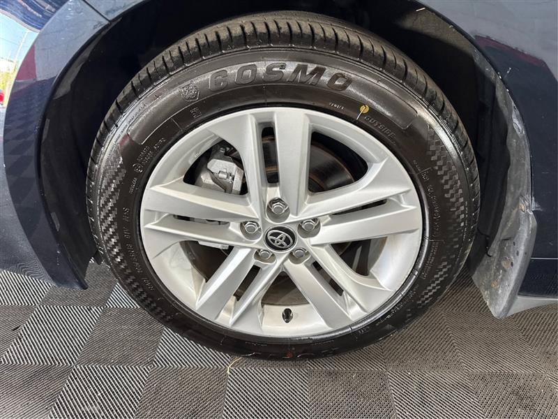 Used 2022 Toyota Corolla SE FWD image 29
