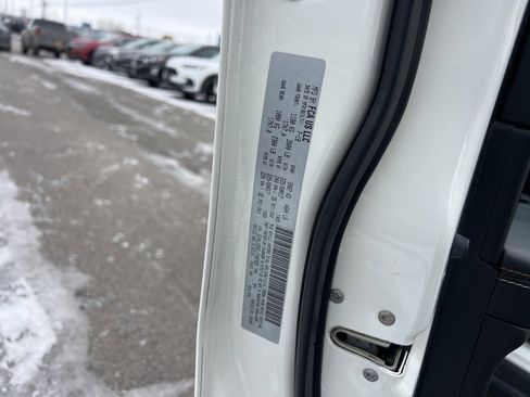 Used 2018 Jeep Compass Latitude w/ Popular Equipment Group image 34