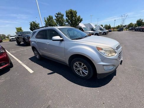 Used 2016 Chevrolet Equinox LT w/ Convenience Package FWD image 3