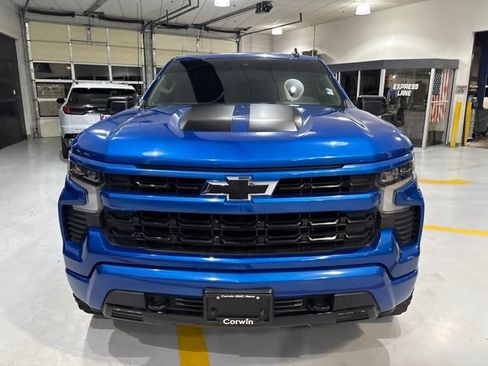 Used 2023 Chevrolet Silverado 1500 RST w/ Rally Edition AWD/4WD image 2