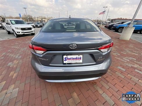 Used 2022 Toyota Corolla LE image 32