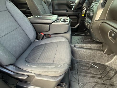 Used 2022 Chevrolet Silverado 1500 Custom w/ Rally Edition image 10