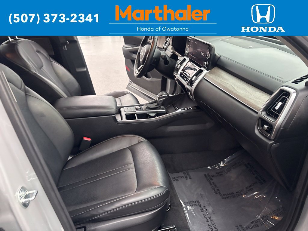Used 2023 Kia Sorento S AWD/4WD image 22